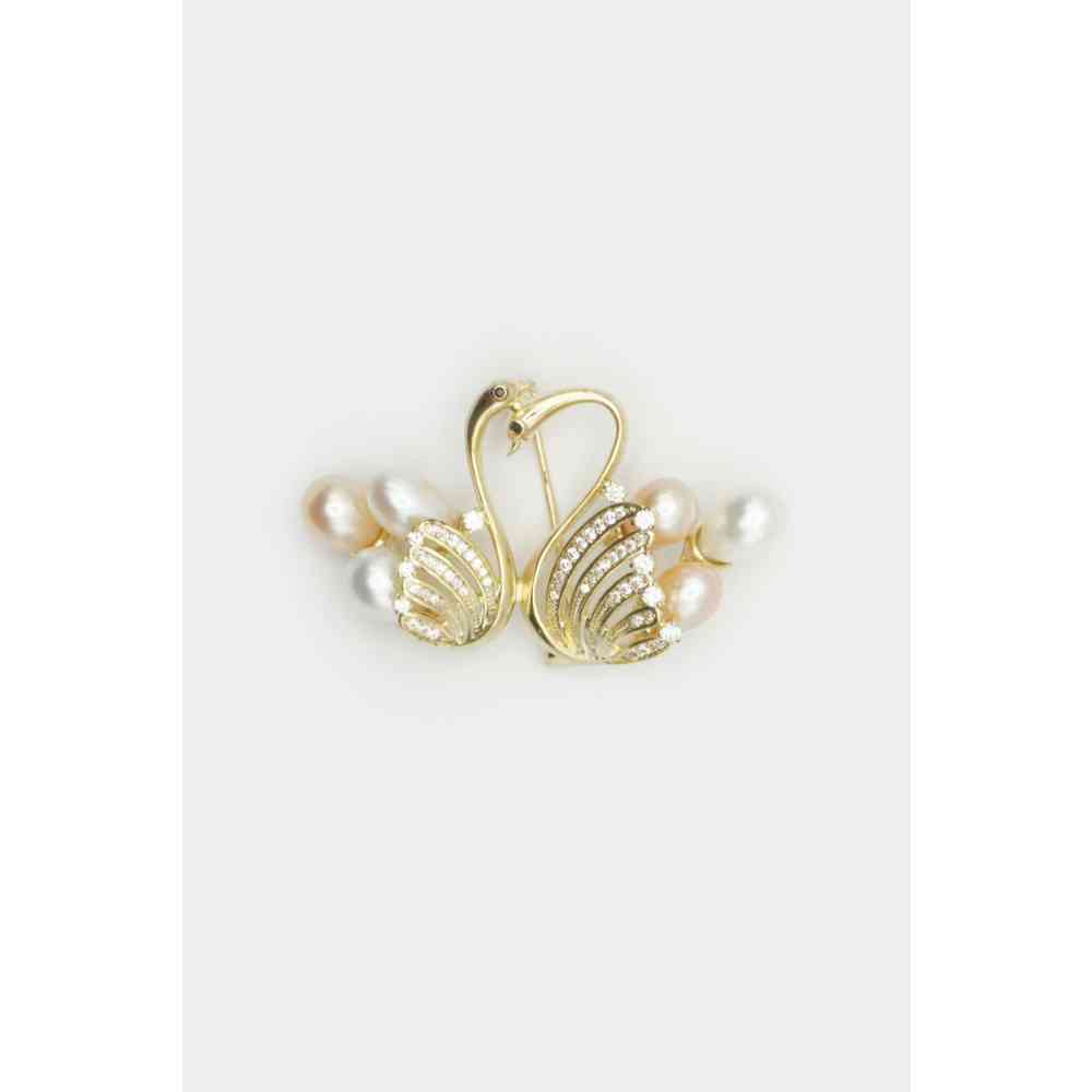 Voodoo Vixen - Double Swan With Pearls Broche - Gold coloured